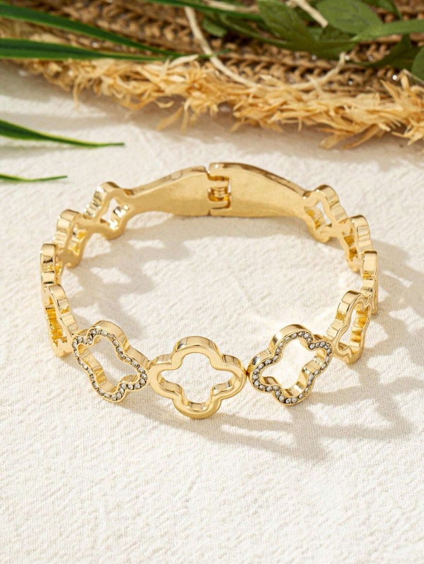 Rejey 1-Piece Stainless Steel Fashion Bangle – Sleek & Timeless